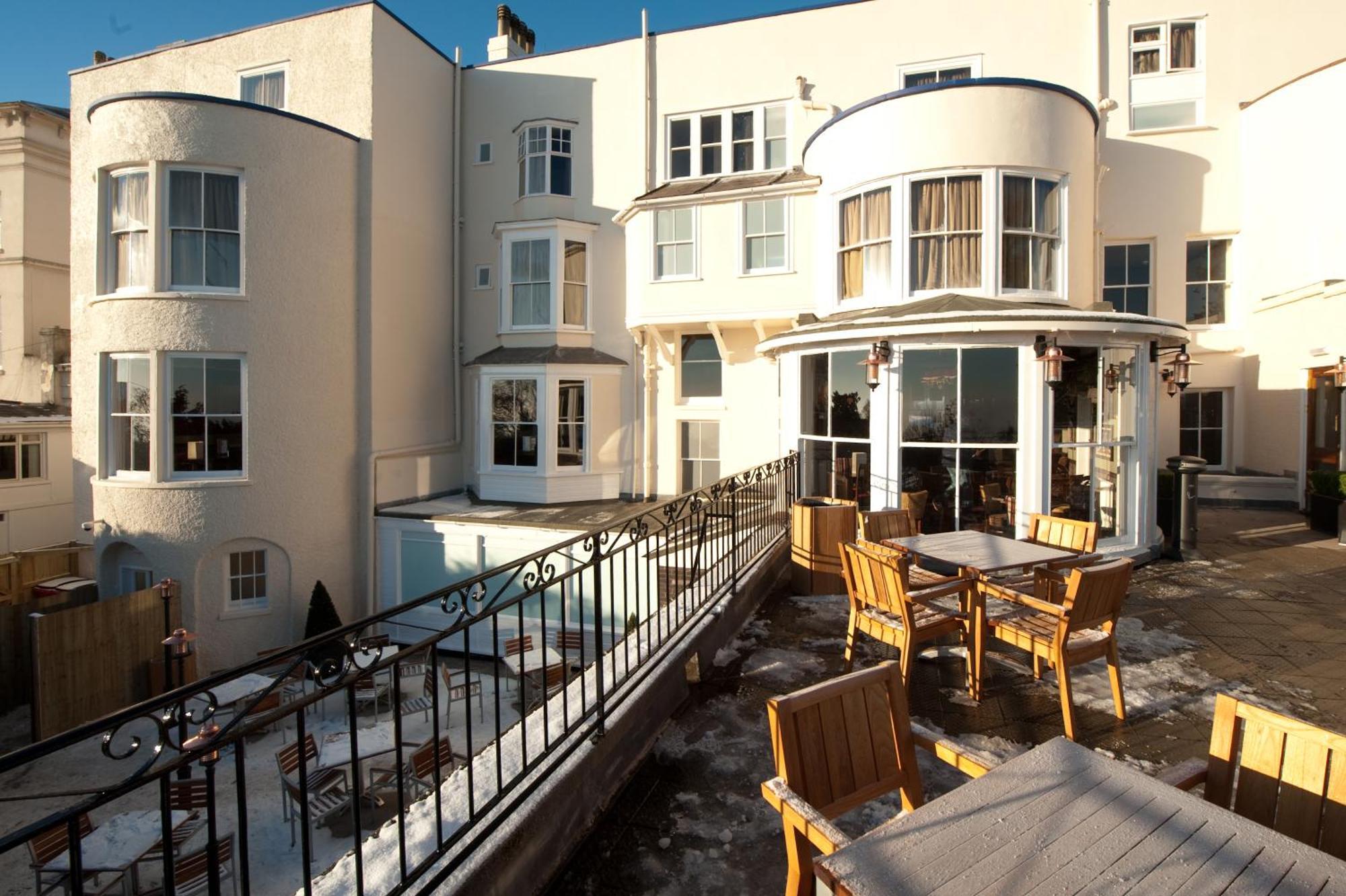 Foley Arms Hotel Грейт Малвърн Екстериор снимка