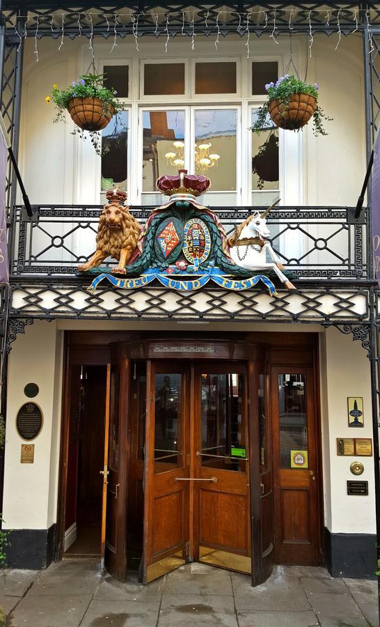 Foley Arms Hotel Грейт Малвърн Екстериор снимка