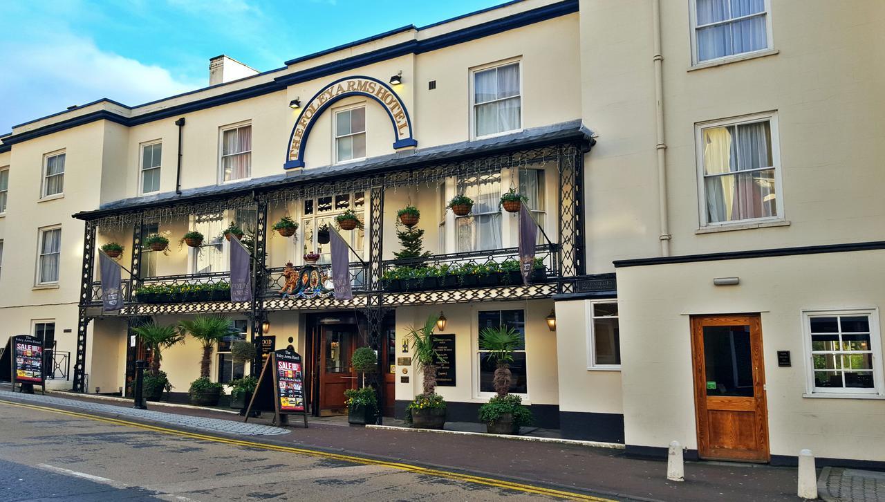 Foley Arms Hotel Грейт Малвърн Екстериор снимка